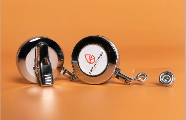 Retractable Towel and Clip