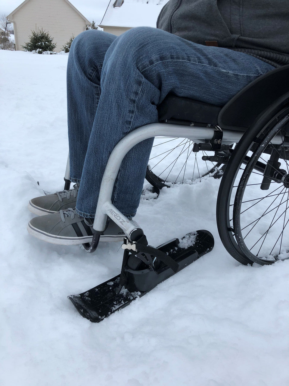 Slick Skis in snow
