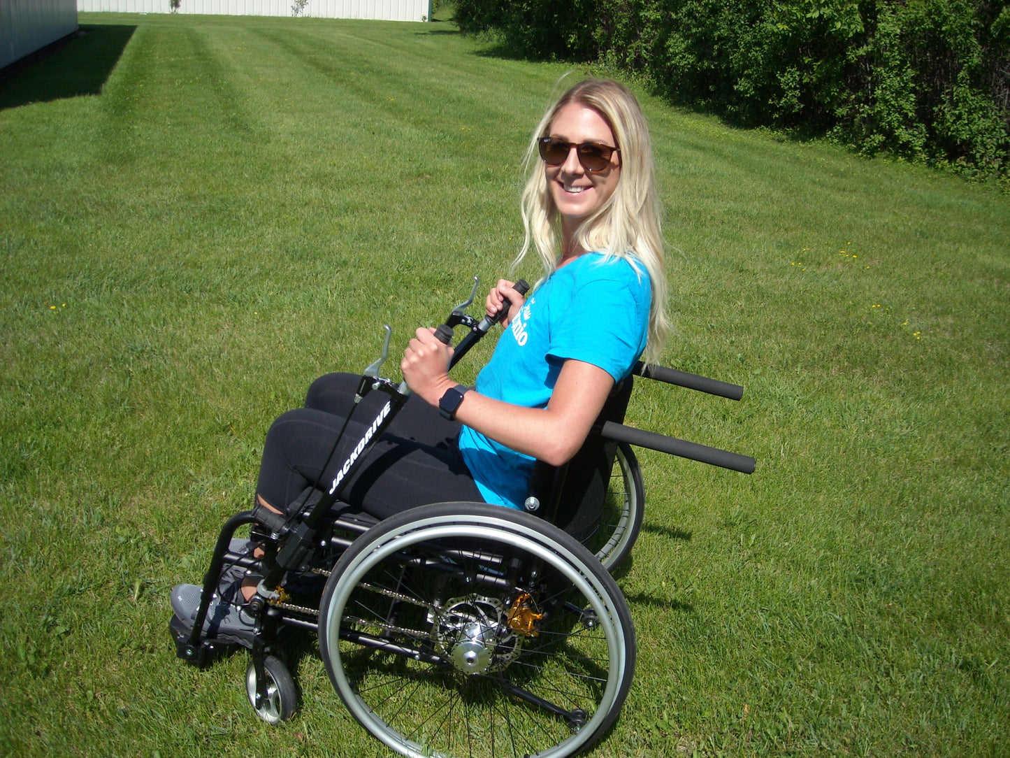 Woman smiling in the Jackdrive chair