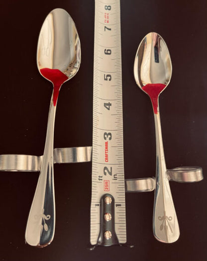 Adaptive Silverware small and large spoon measurements
